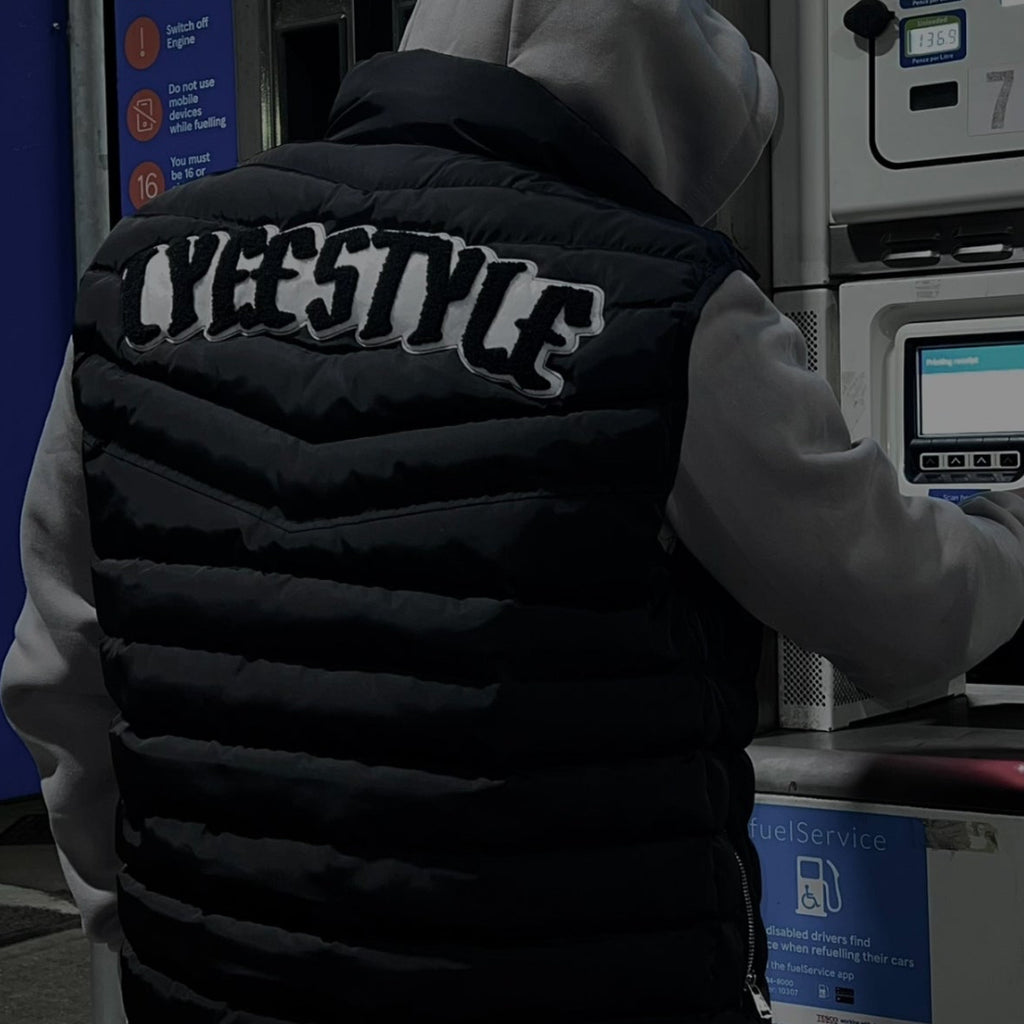 PADDED CHENILLE VARSITY GILET - BLACK